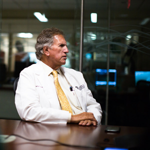 Dr. Barry T. Katzen, Fundador y Director Médico del Miami Cardiac & Vascular Institute.